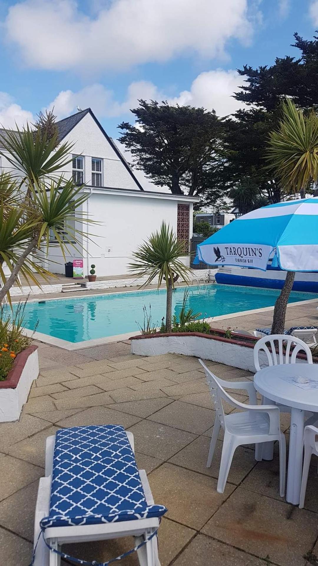 Pine Lodge Hotel Newquay  Exterior photo